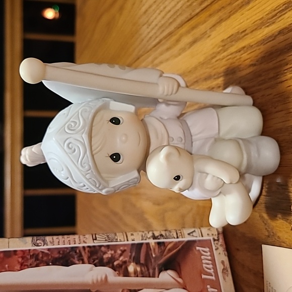 Precious Moments This Land Is Our Land Figurine - Picture 1 of 9